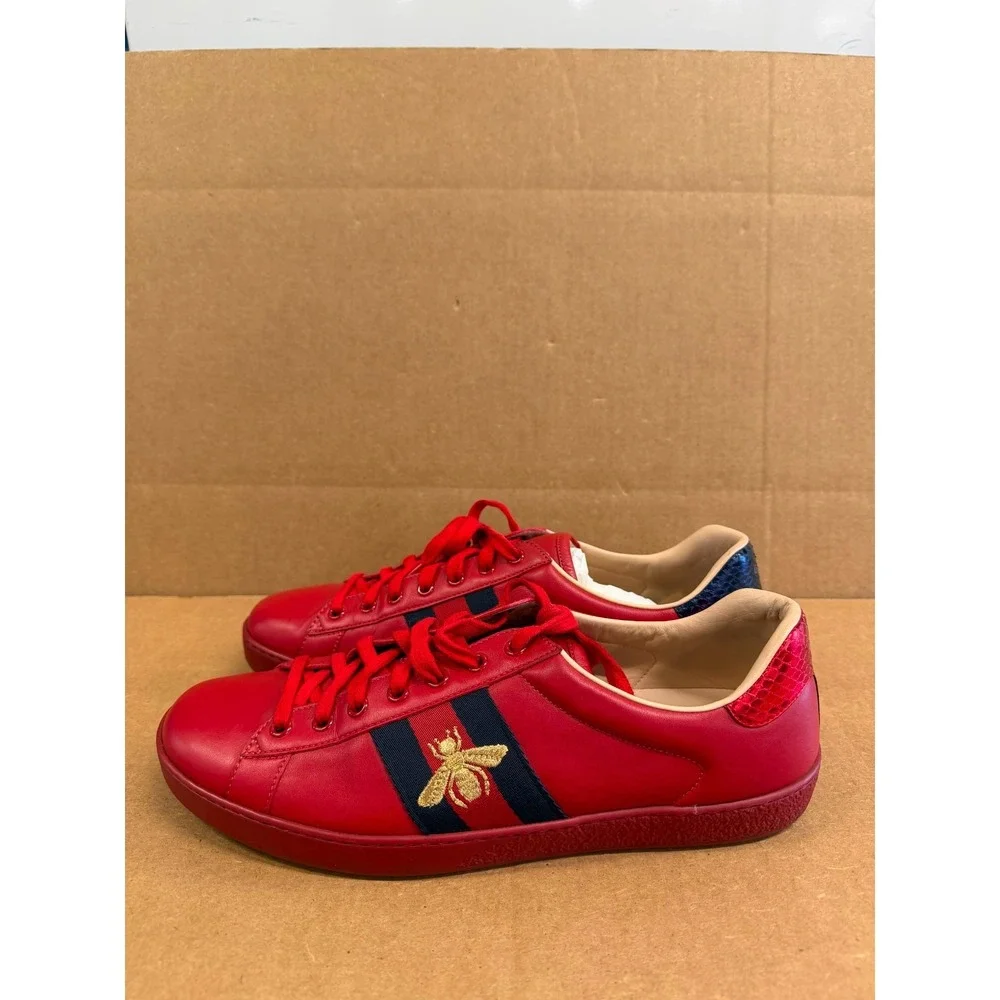Gucci Ace Embroidered Bee Leather Low Top Sneakers Red Navy Mens Size 10 US
